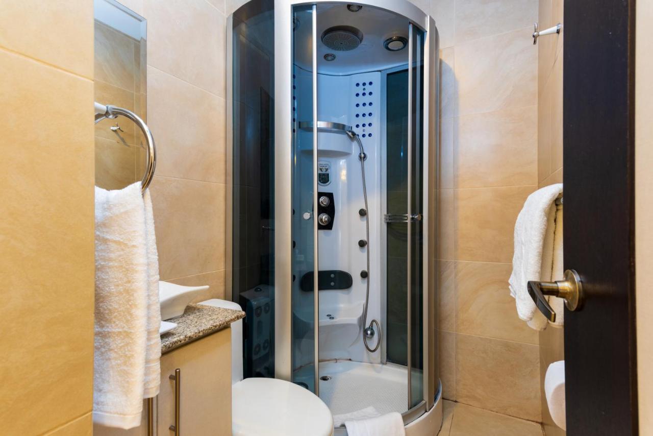 Del Parque Hotel & Suites Куэнка Экстерьер фото