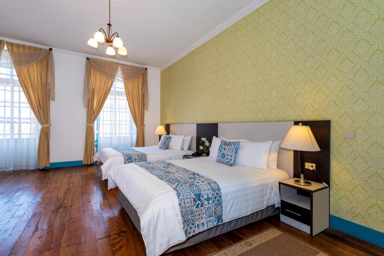 Del Parque Hotel & Suites Куэнка Экстерьер фото