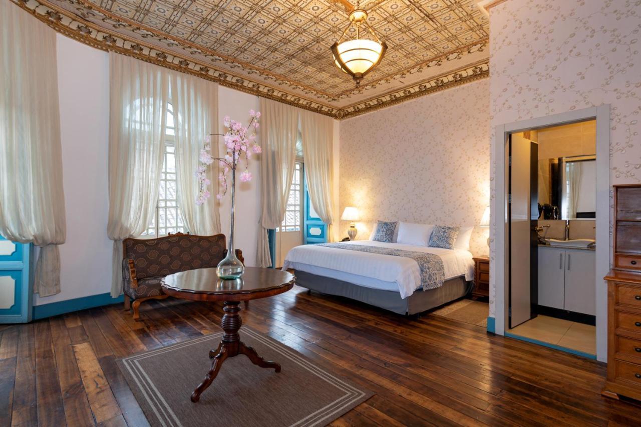 Del Parque Hotel & Suites Куэнка Экстерьер фото